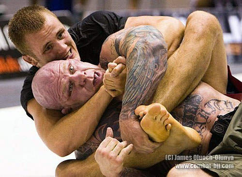 Gunnar Nelson beats Jeff Monson