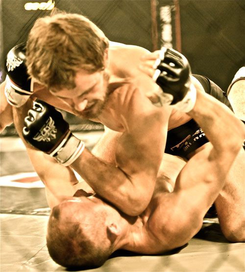 Gunnar Nelson in his fight against Alexander Butenko